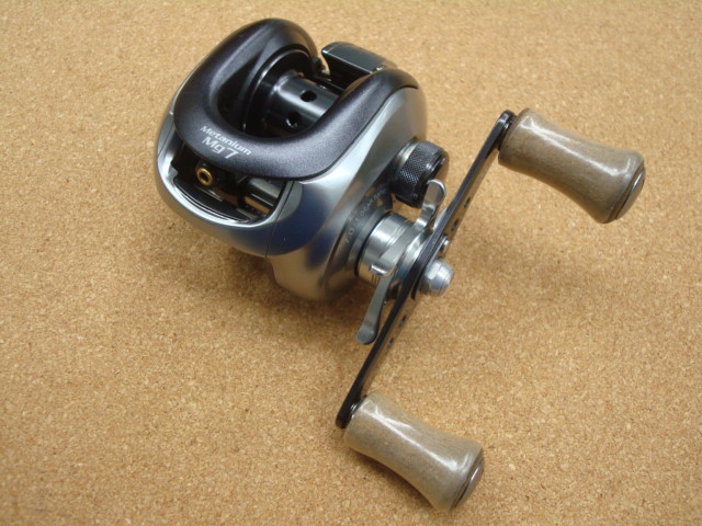 SHIMANO 07メタニウムMg RH